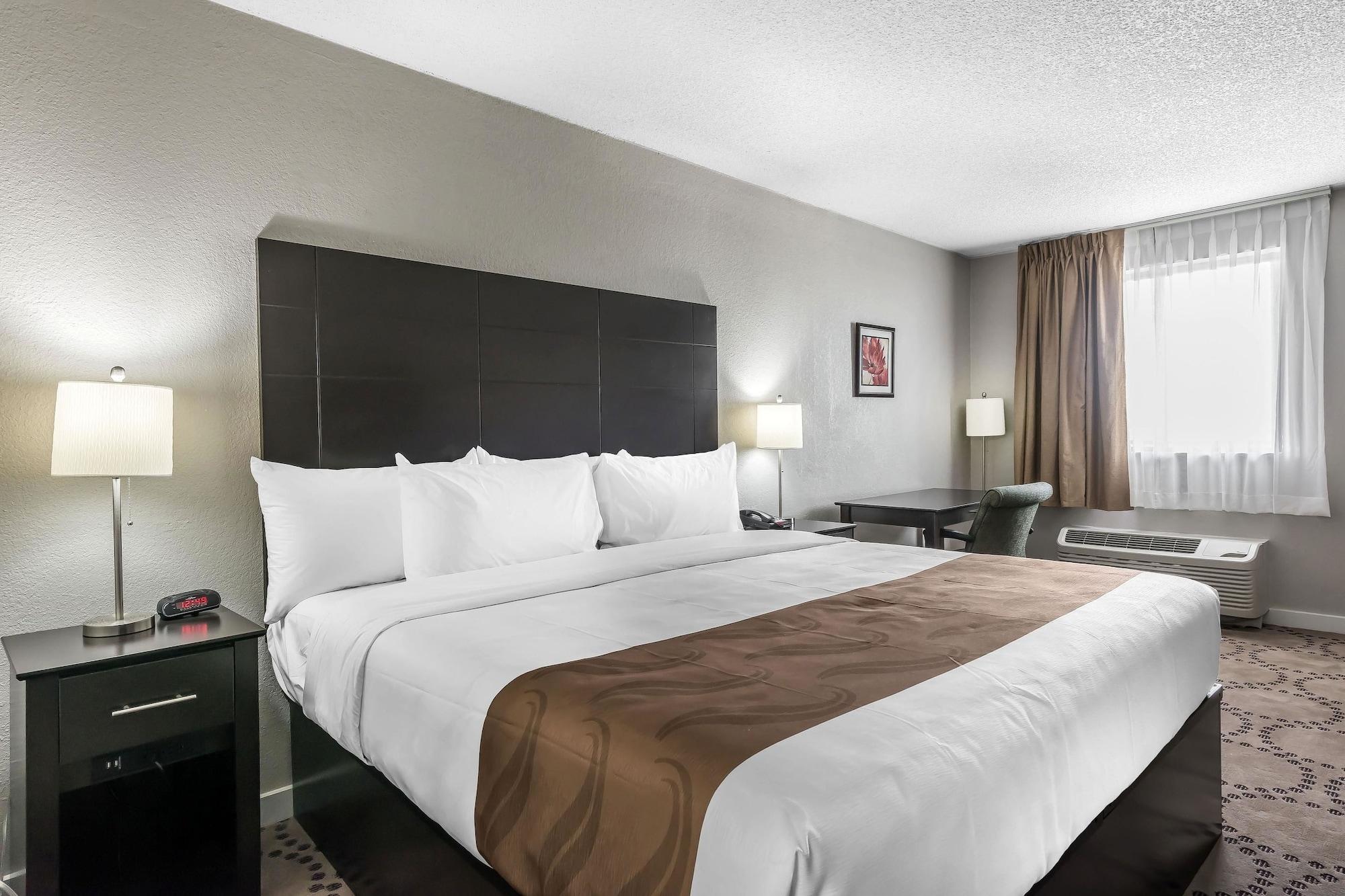 Quality Inn & Suites Kissimmee By The Lake Four Corners Екстер'єр фото