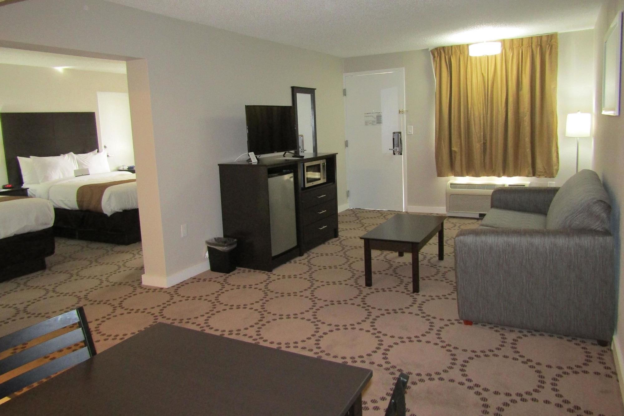 Quality Inn & Suites Kissimmee By The Lake Four Corners Екстер'єр фото